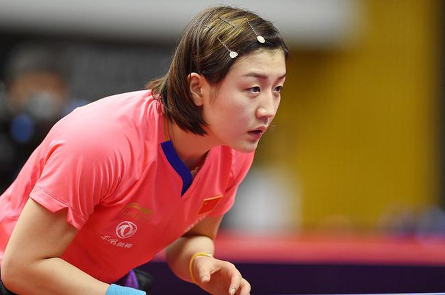 中国女足与 中国女足与