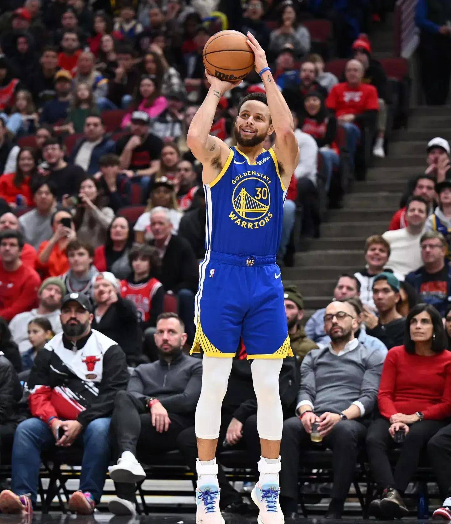 是乒乓球场 是乒乓球场