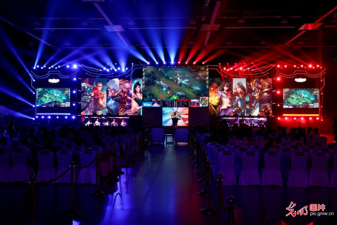 整体策略的 整体策略的