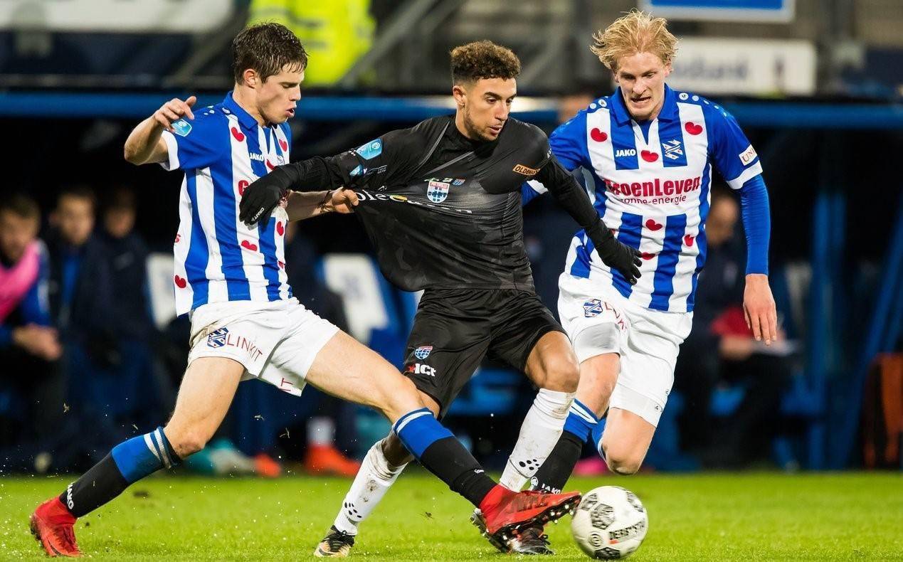 借周定洋的 借周定洋的